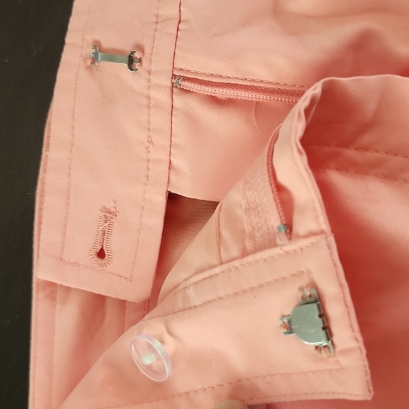 Salmon colored skorts - Picture 3 of 4